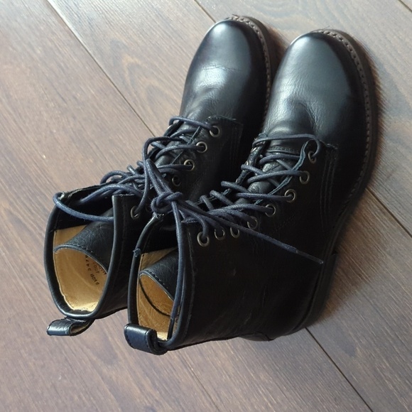 HP. Frye WomenVeronica Combat - Picture 5 of 14